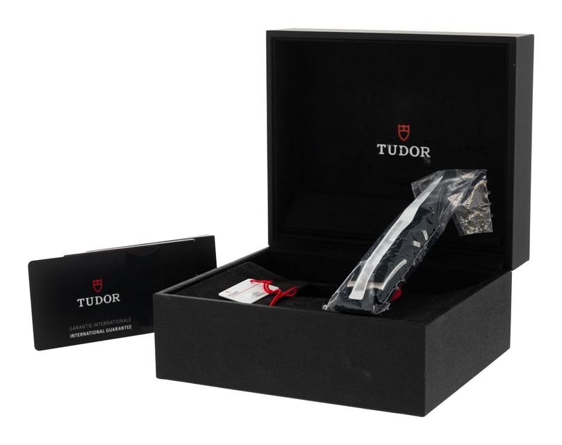 Tudor Heritage Black Bay M79350-0001 Image 4